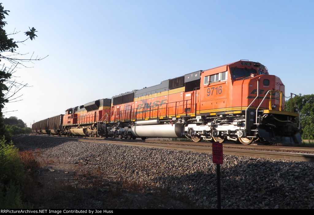 BNSF 9716 DPU